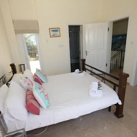 With Fabulous Barbeque House *