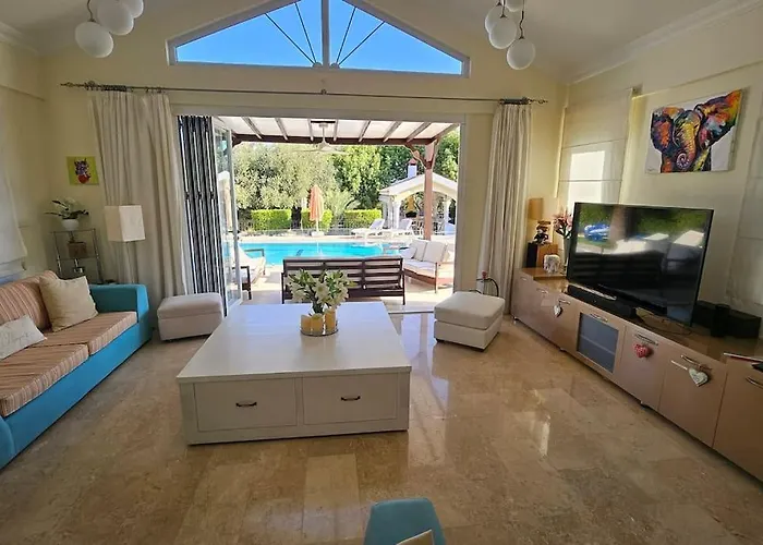 Villa With Fabulous Barbeque House Kyrenia (Northern Cyprus)