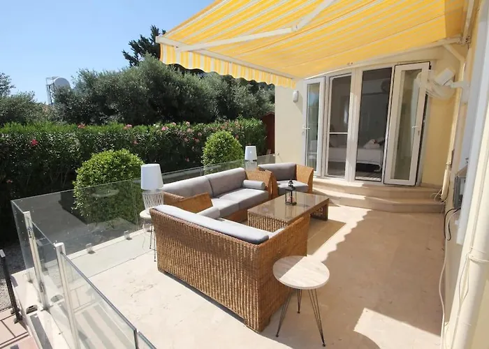 Villa With Fabulous Barbeque House *