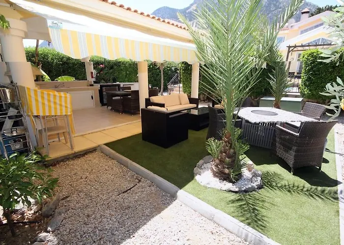 Villa With Fabulous Barbeque House